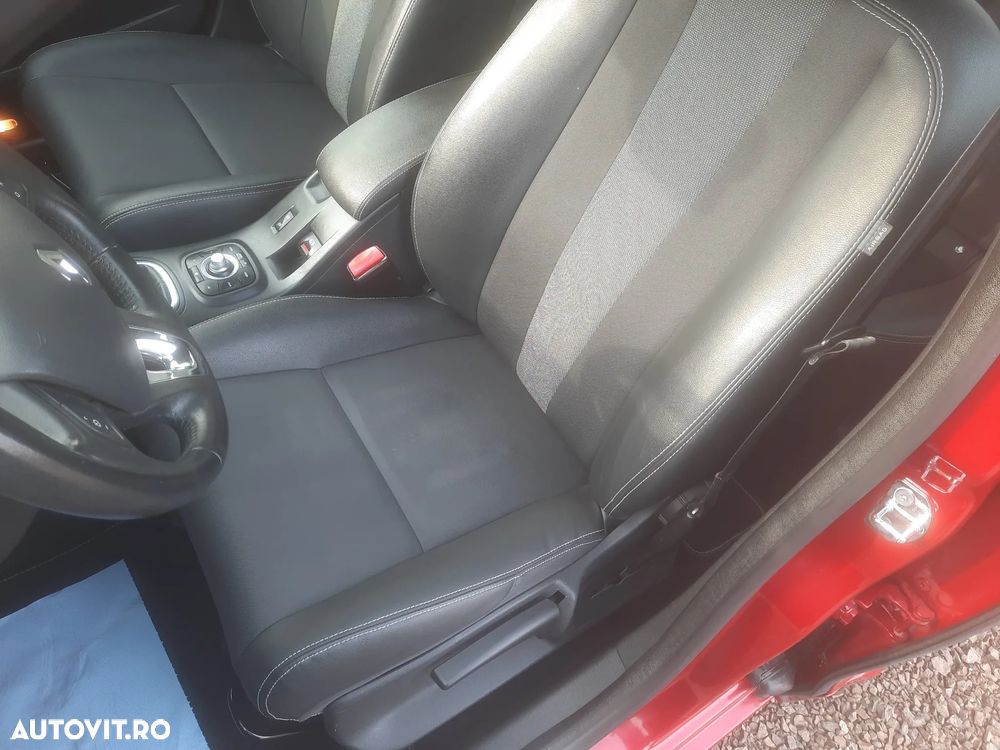 Renault Megane dCi 110 FAP Paris Business - 8