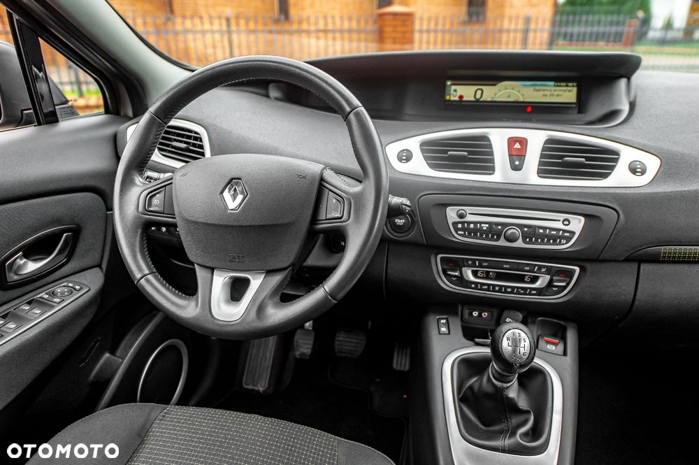 Renault Grand Scenic TCe 130 Luxe - 34