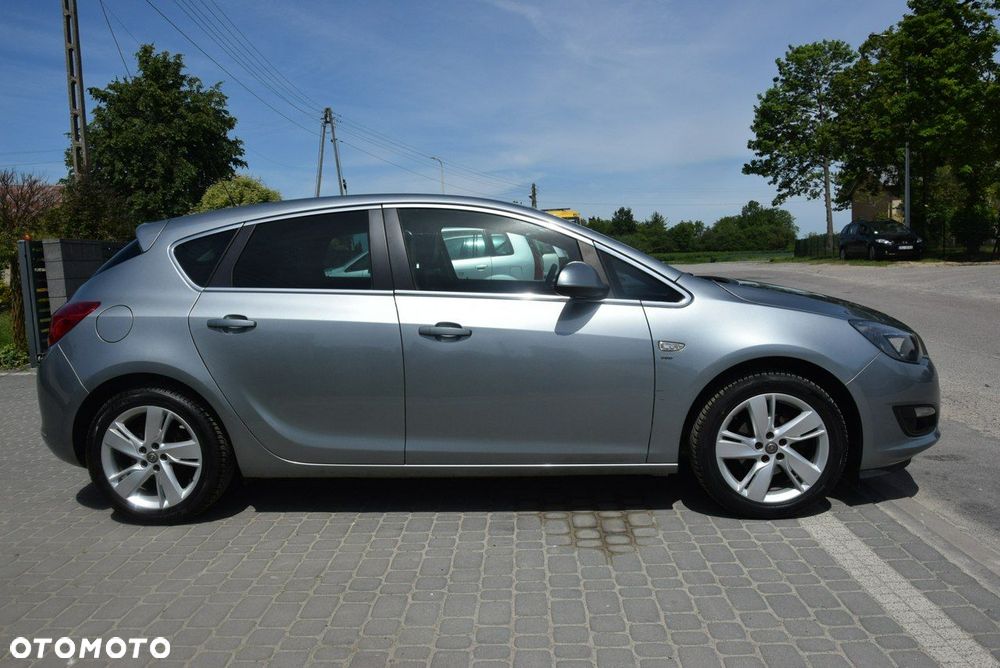 Opel Astra 1.4 T Energy EU6 - 9