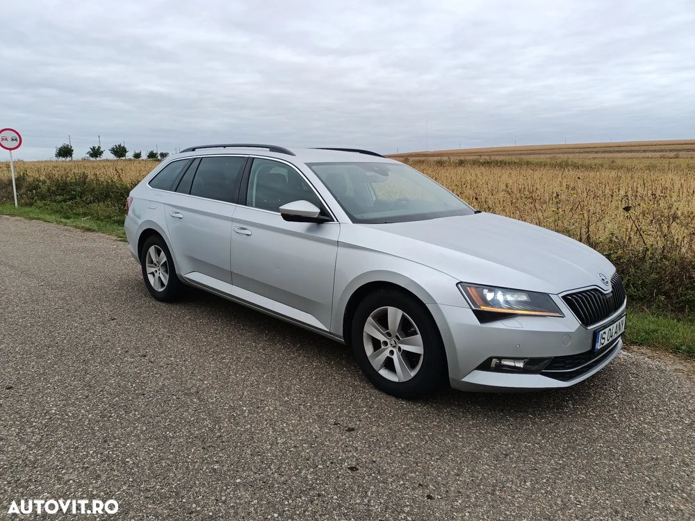 Skoda Superb Combi 2.0 TDI DSG Active - 1