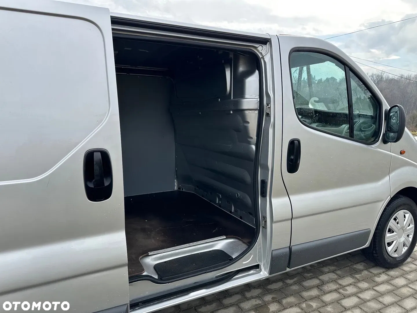 Opel Vivaro - 26