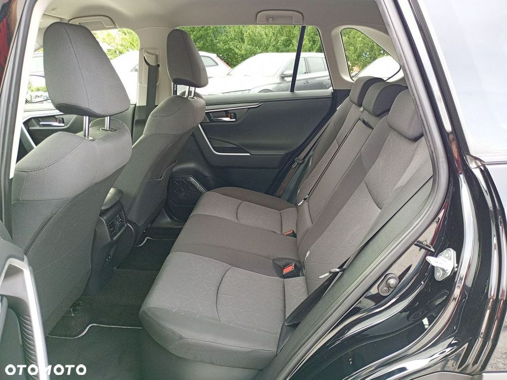 Toyota RAV4 - 25