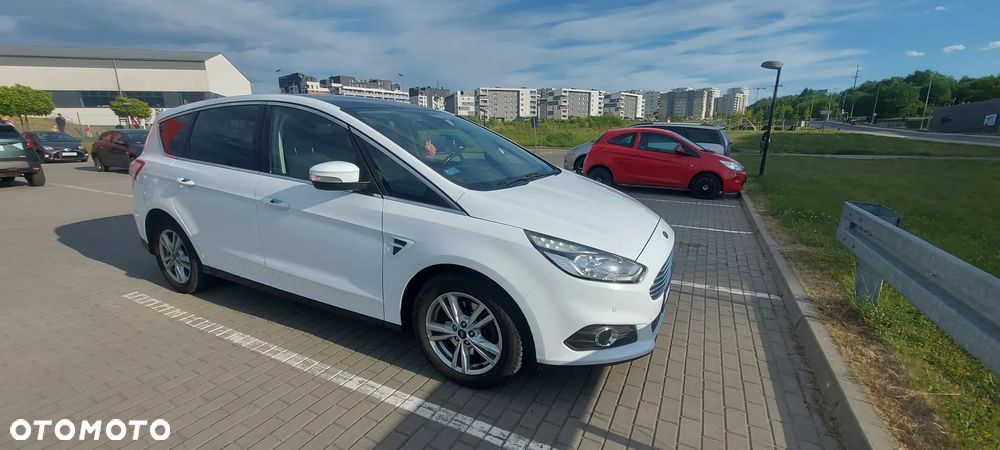 Ford S-Max 2.0 TDCi Titanium PowerShift - 2