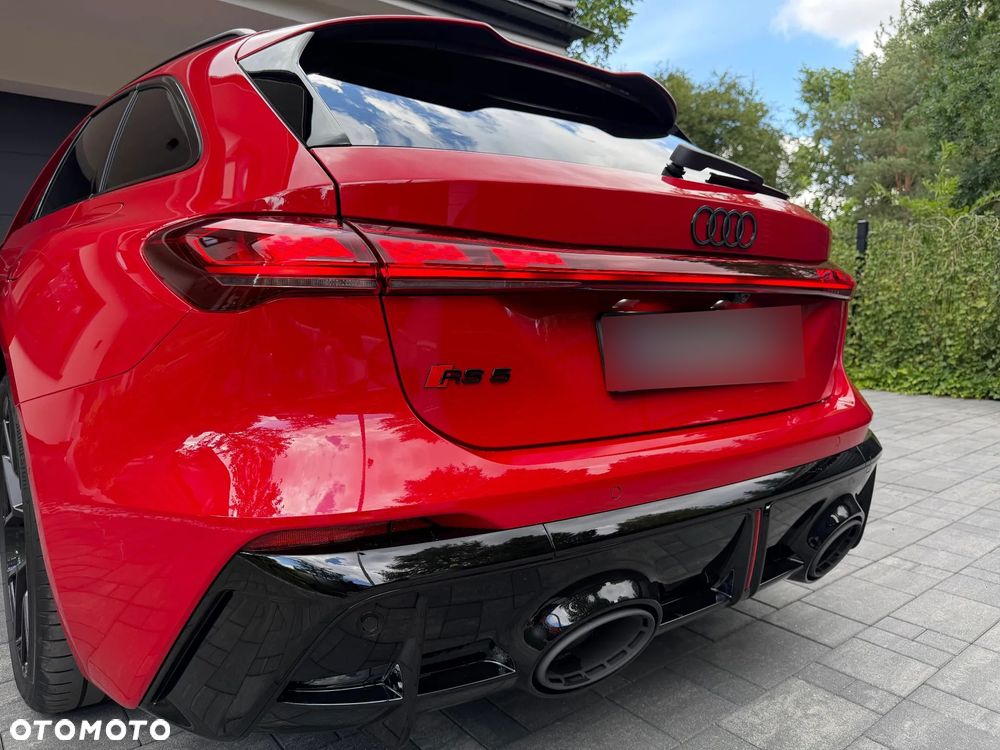 Audi RS5 Avant - 8