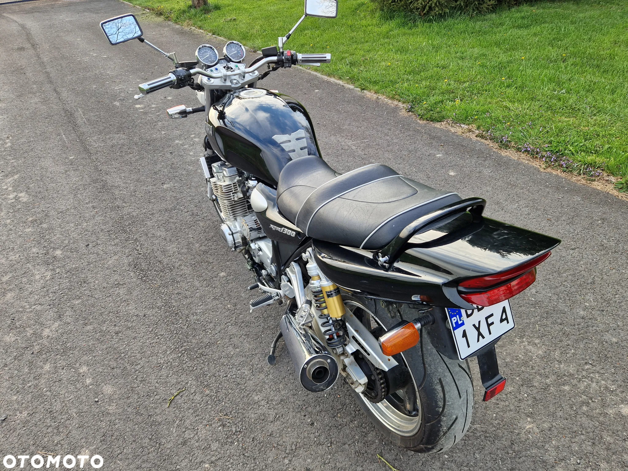 Yamaha XJR - 5