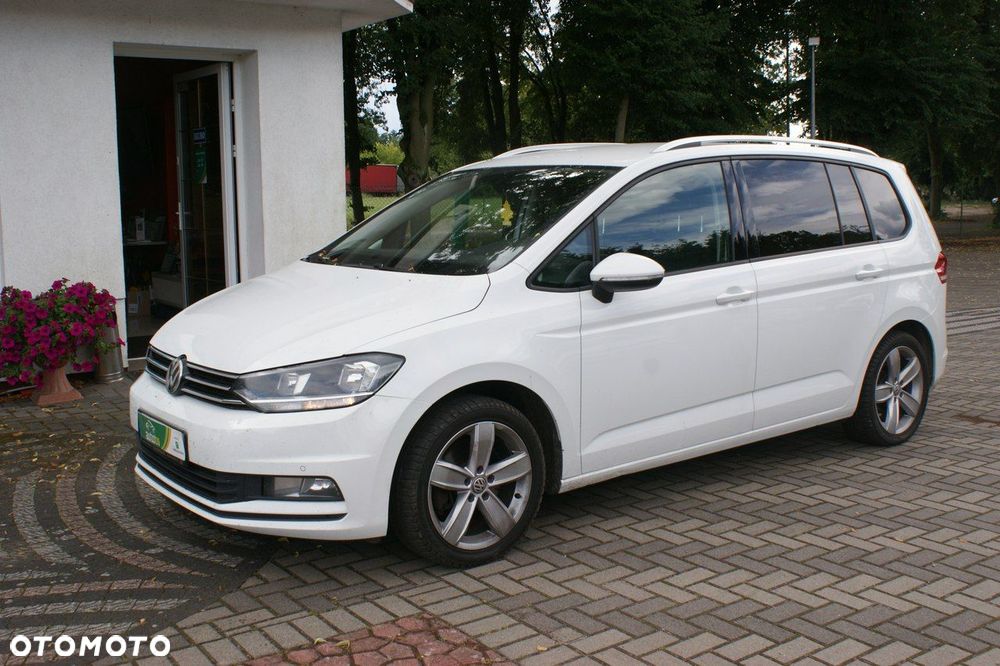 Volkswagen Touran - 2