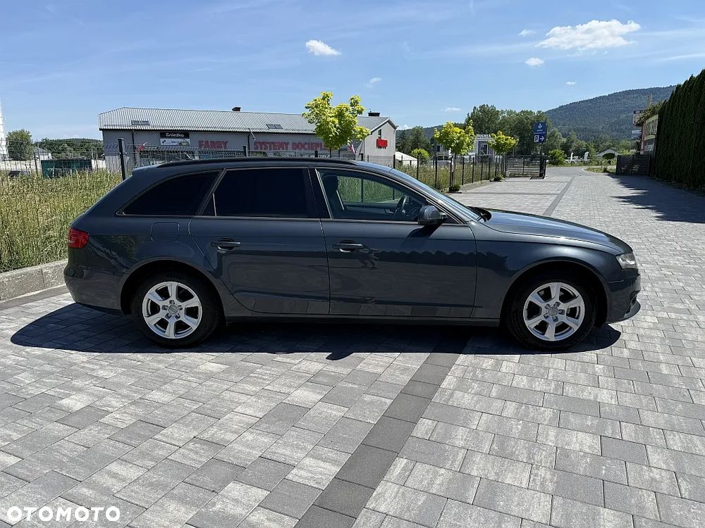 Audi A4 Avant 2.0 TDI DPF Ambition - 12