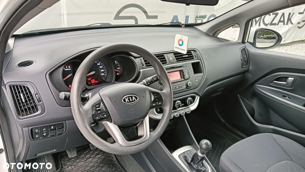 Kia Rio 1.2 Edition 7 - 16