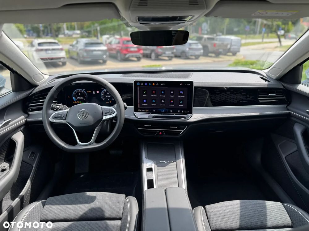 Volkswagen Passat - 16