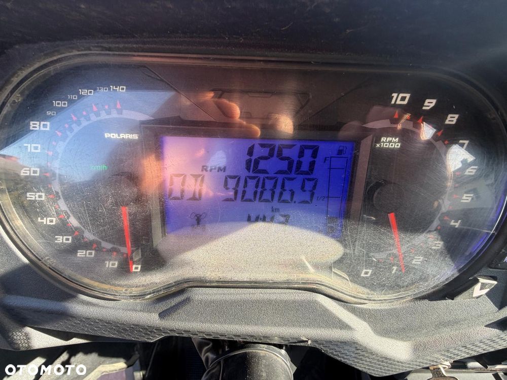 Polaris RZR - 11