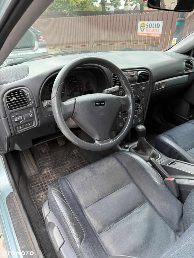 Volvo V40 2.0 T4 - 10