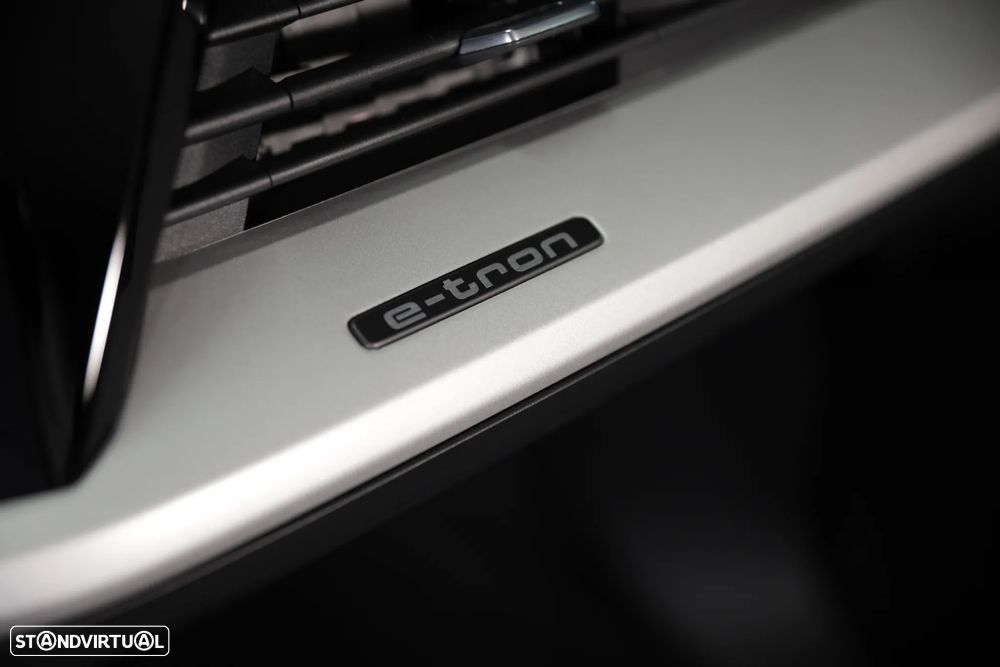 Audi Q4 e-tron 40 82 kWH - 23