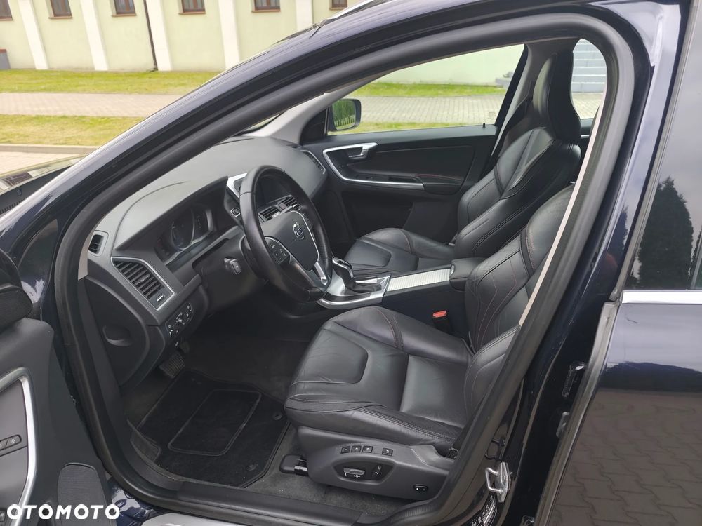 Volvo XC 60 D3 Geartronic Ocean Race - 13