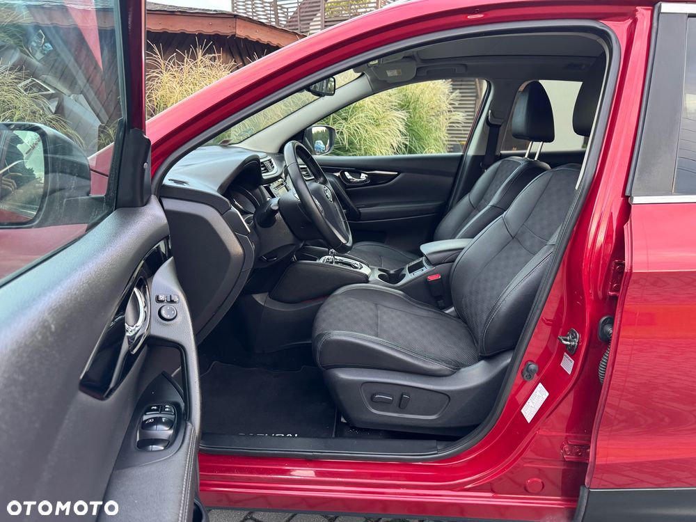 Nissan Qashqai - 16