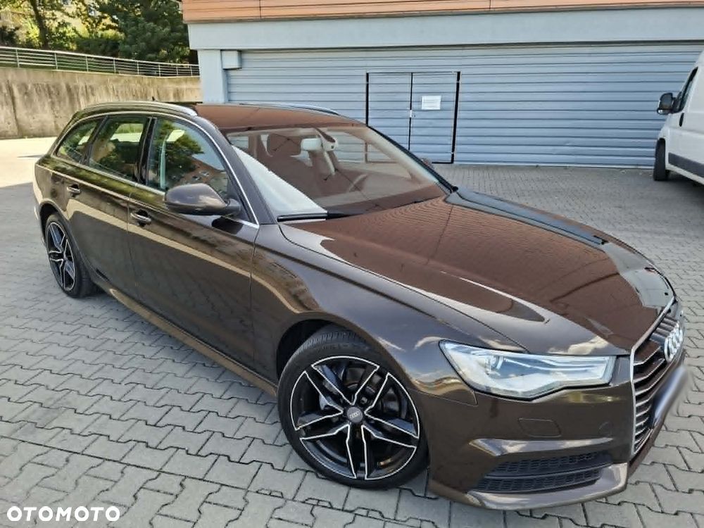 Audi A6 Avant 2.0 TDI Ultra S tronic - 13