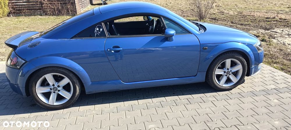 Audi TT Coupé 1.8T Quattro - 10