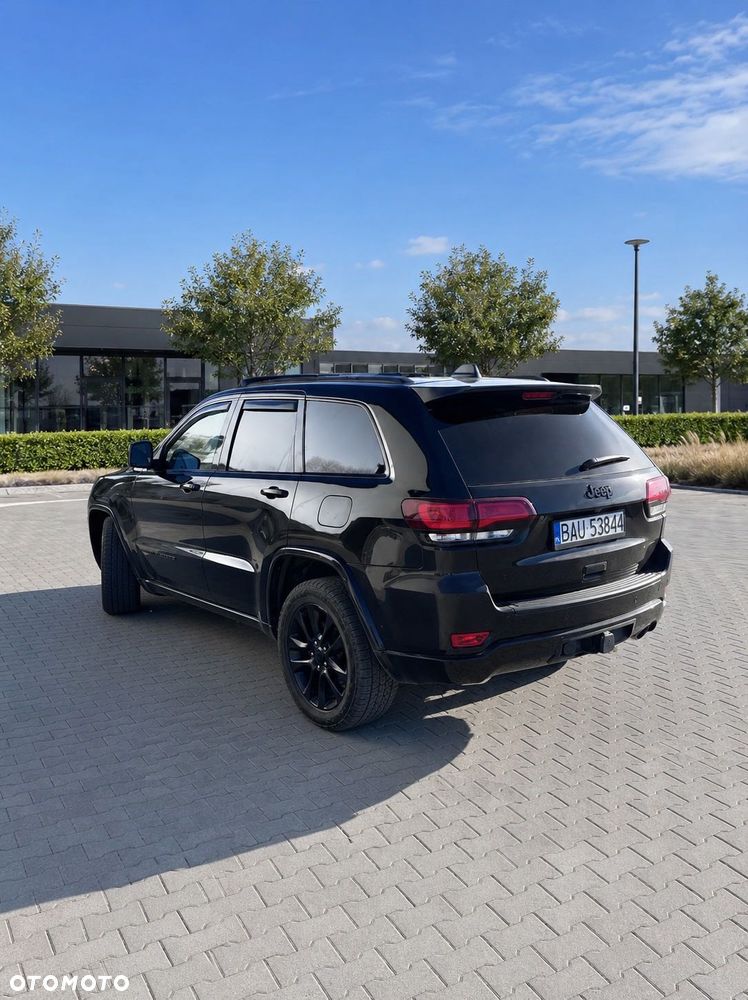 Jeep Cherokee - 3