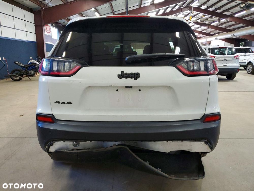Jeep Cherokee - 7