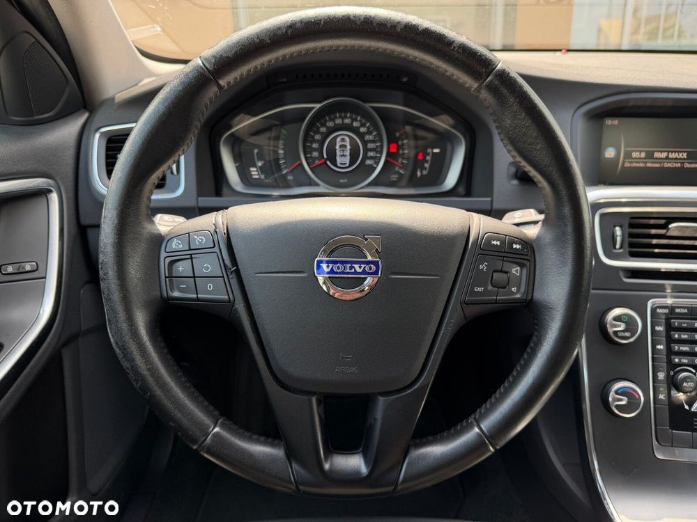 Volvo S60 T3 Drive-E Kinetic - 17