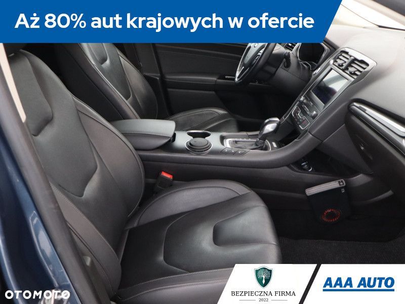 Ford Mondeo SW - 11