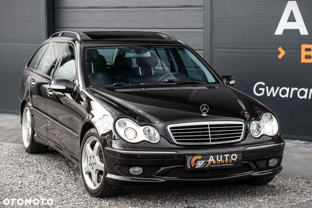 Mercedes-Benz Klasa C 32 T AMG - 1