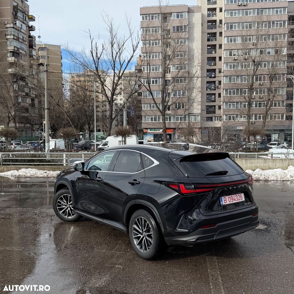 Lexus Seria NX - 10
