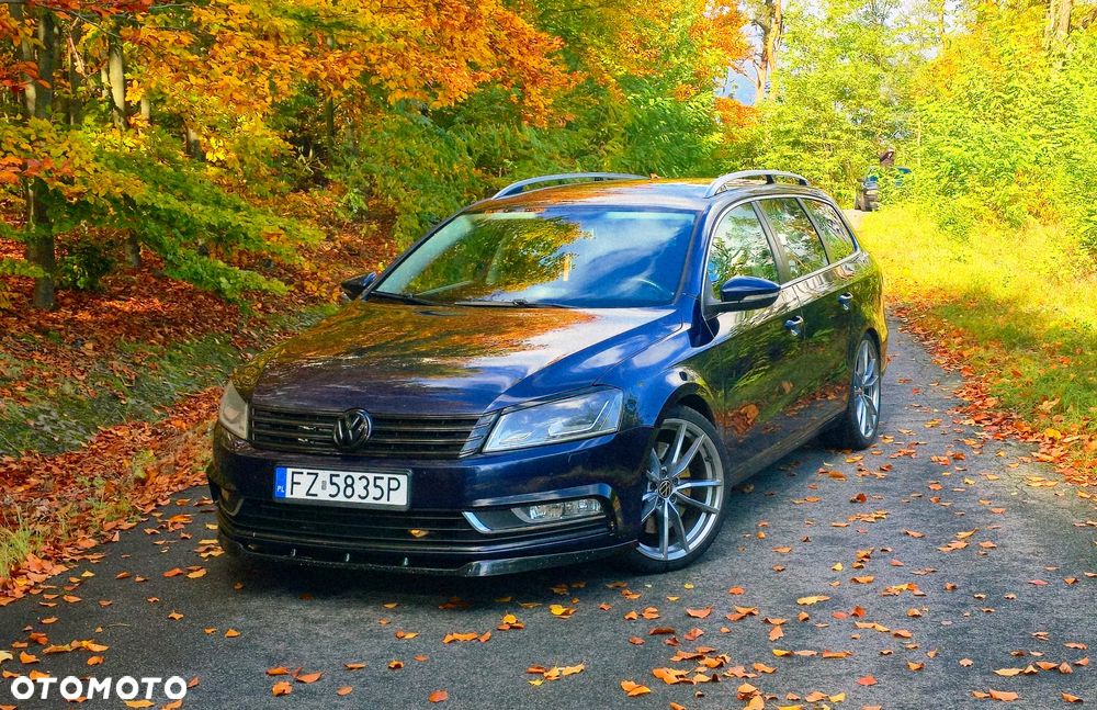 Volkswagen Passat 2.0 TDI BlueMotion Technology Highline - 1