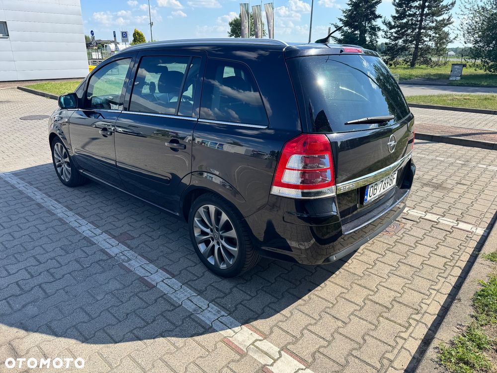 Opel Zafira 1.7 CDTI Cosmo EU5 - 4