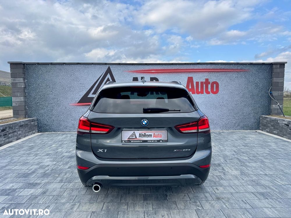 BMW X1 xDrive25e AT PHEV - 33
