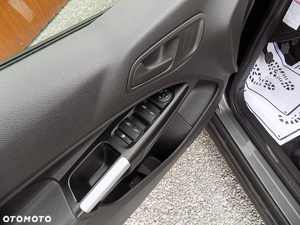 Ford Tourneo Connect 1.0 EcoBoost Start-Stop Ambiente - 9