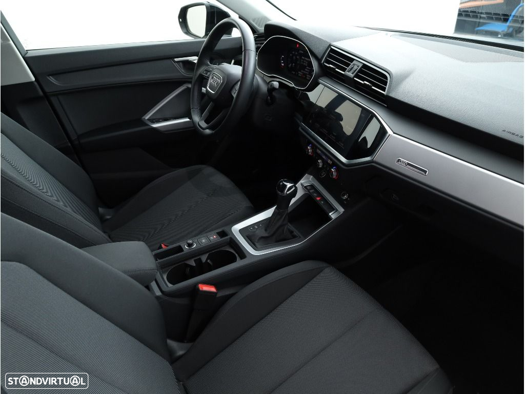 Audi Q3 Sportback 45 TFSIe S line S tronic - 14