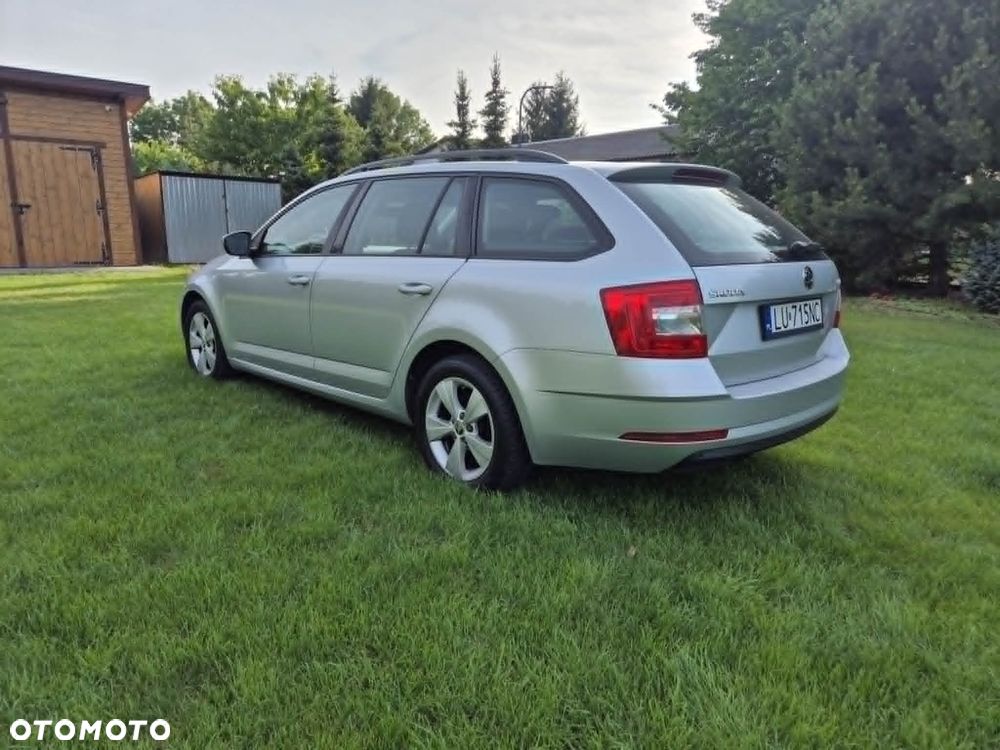 Skoda Octavia 2.0 TDI SCR Style - 4