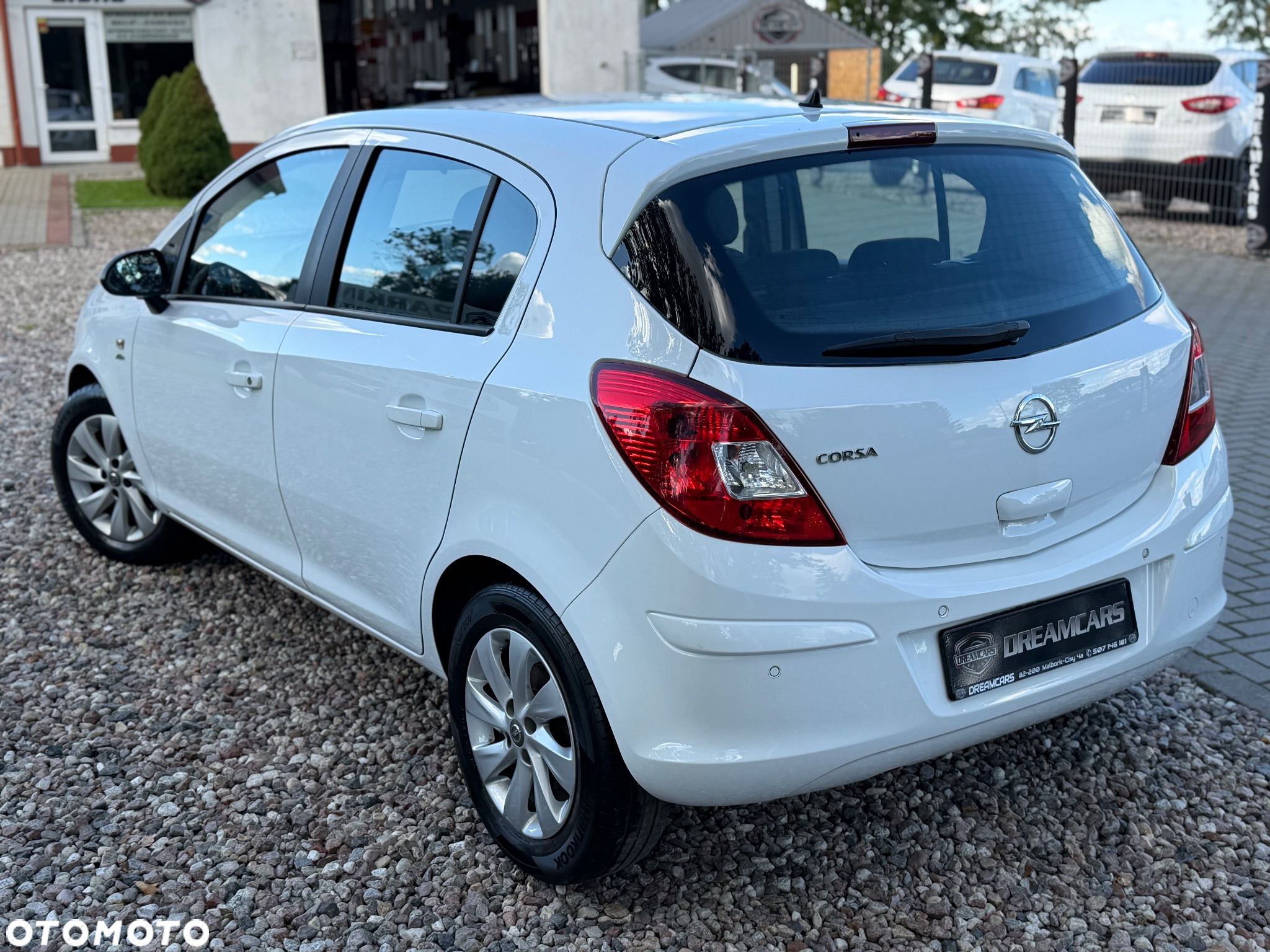 Opel Corsa - 11