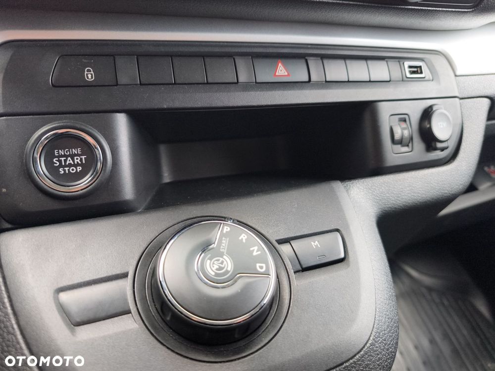 Toyota Proace Verso - 20