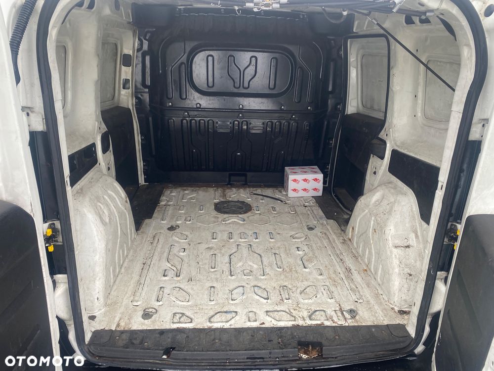 Fiat DOBLO 2010 1,3 JTD - 10