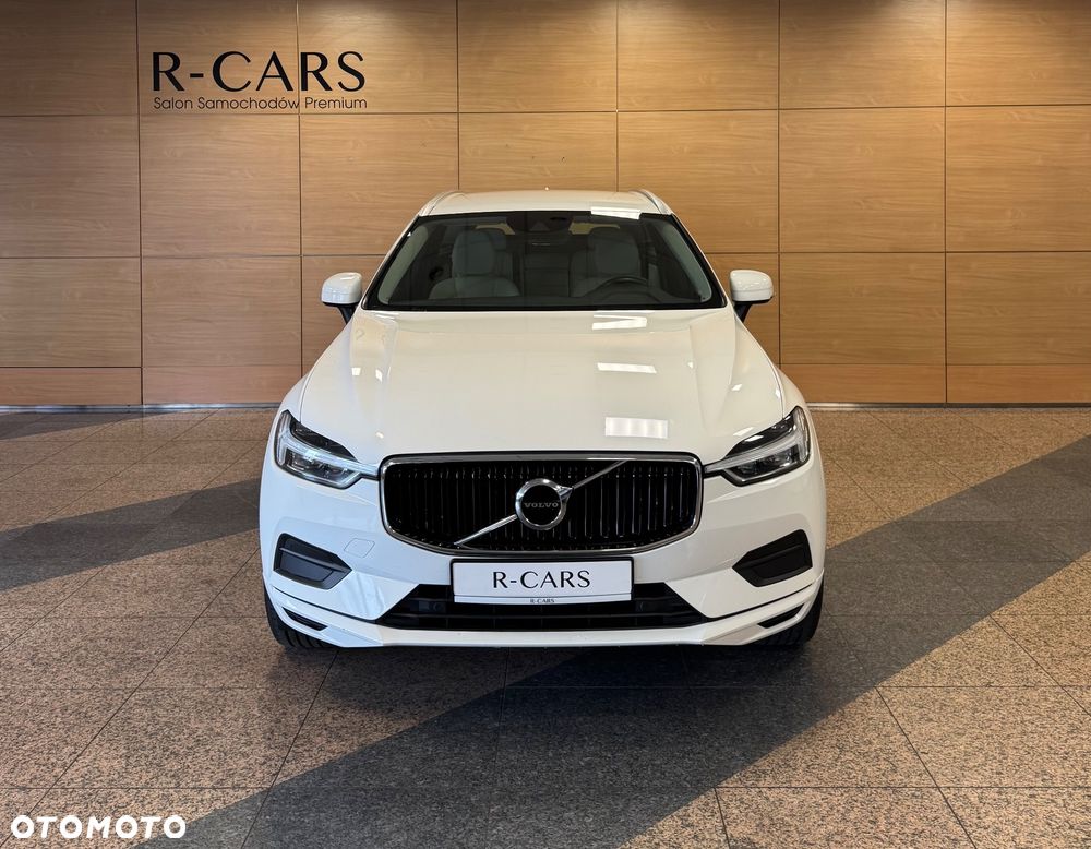 Volvo XC 60 B4 D AWD Momentum Pro - 3