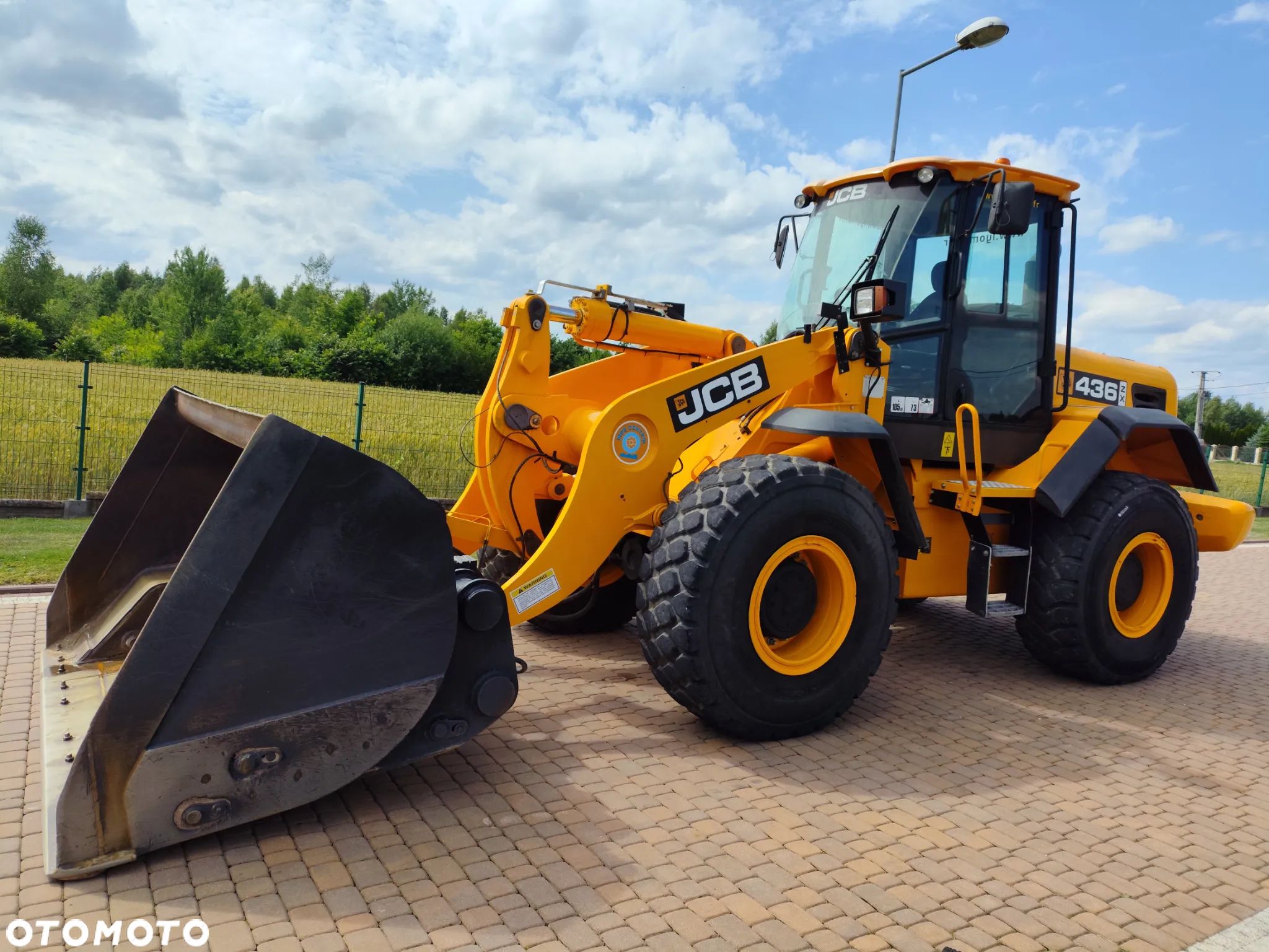 JCB 436Z/ ŁADOWARKA KOŁOWA / BEZ VAT /NOWE OPONY / WYSOKI WYSYP / SPROWADZONA  / - 1