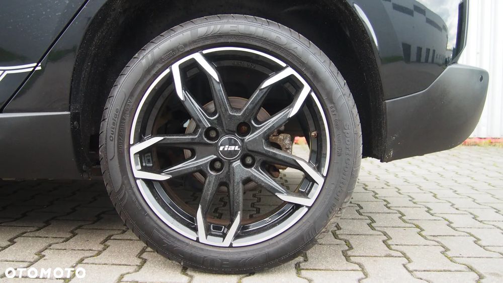 Peugeot 2008 1.2 Pure Tech Style S&S - 34