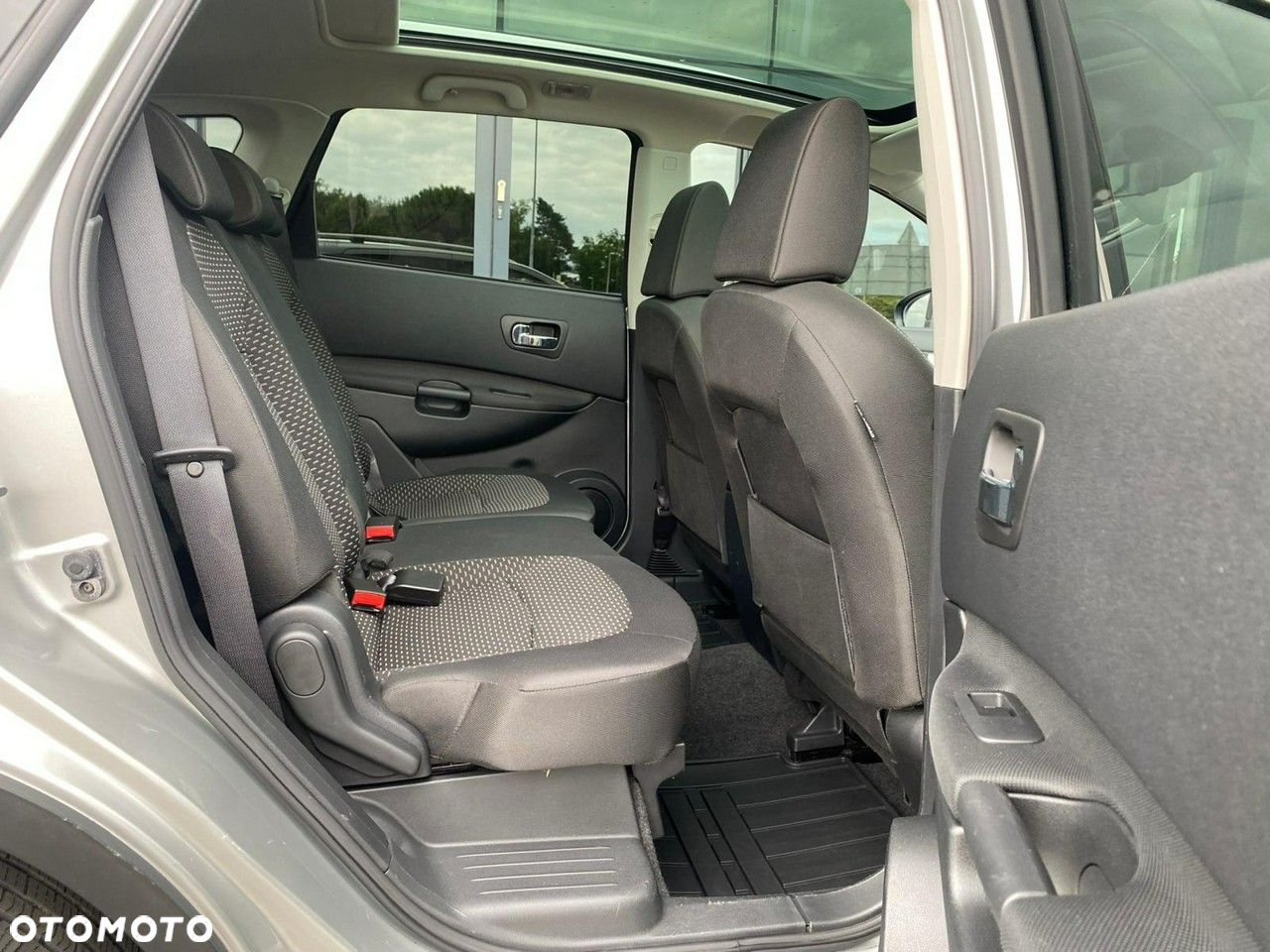 Nissan Qashqai+2 - 8