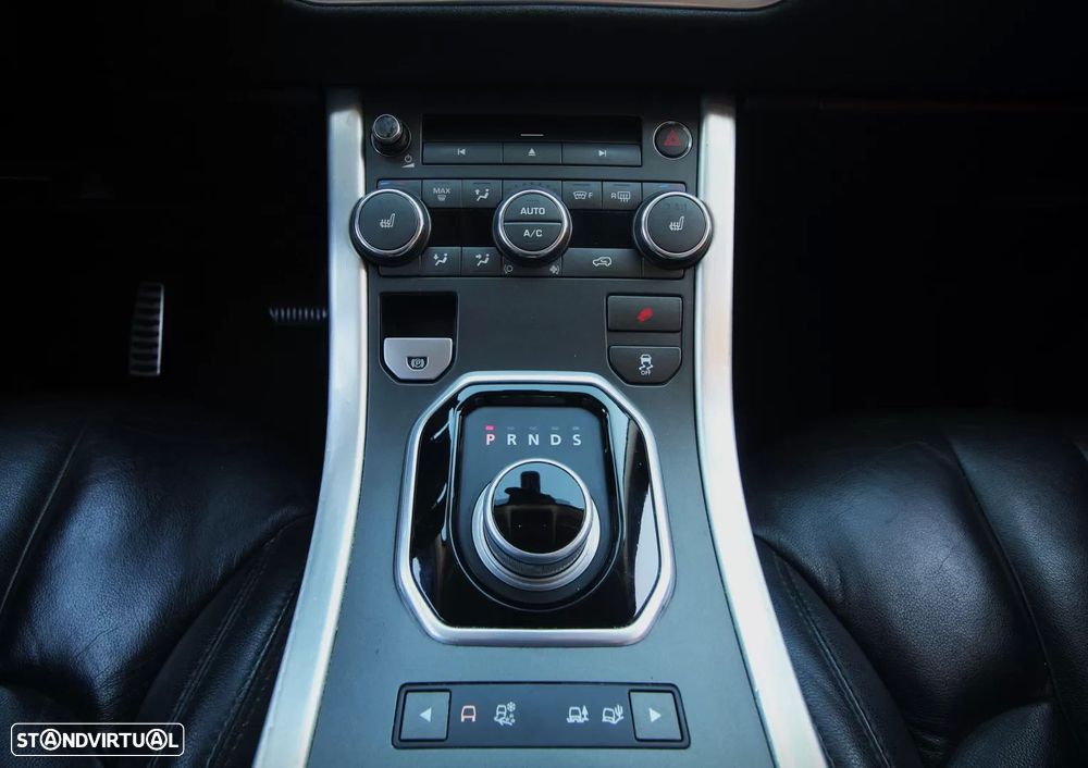 Land Rover Range Rover Evoque - 26