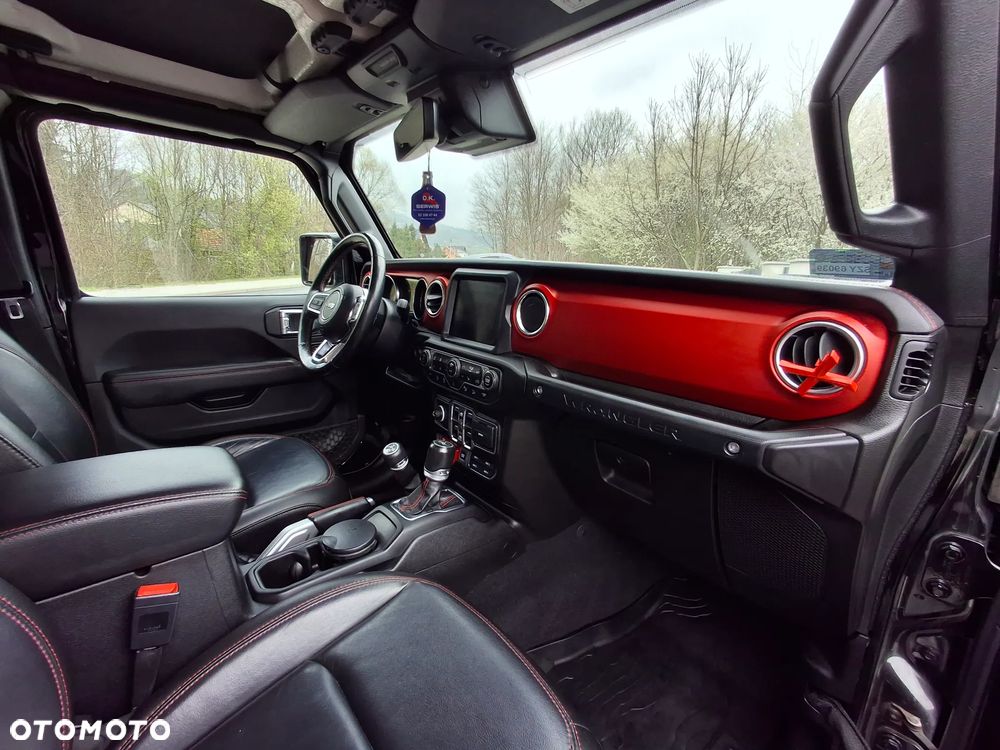 Jeep Wrangler Unlimited GME 2.0 Turbo Rubicon - 18