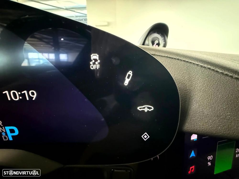 Porsche Taycan 4S - 33