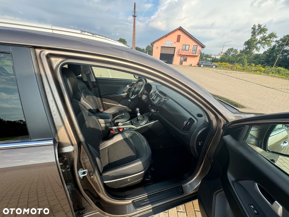 Kia Sportage 2.0 CRDI 4WD Spirit - 18