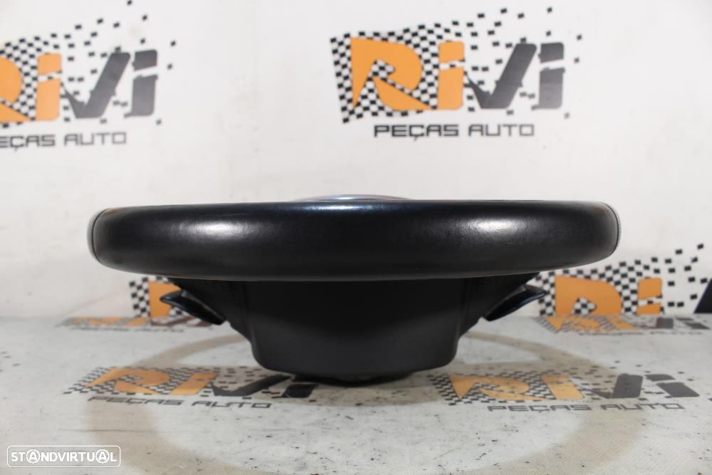 Volante Audi A3 8P / A4 B6 B7 B8 / A5 8T / A6 C6 DSG com Comandos - 2