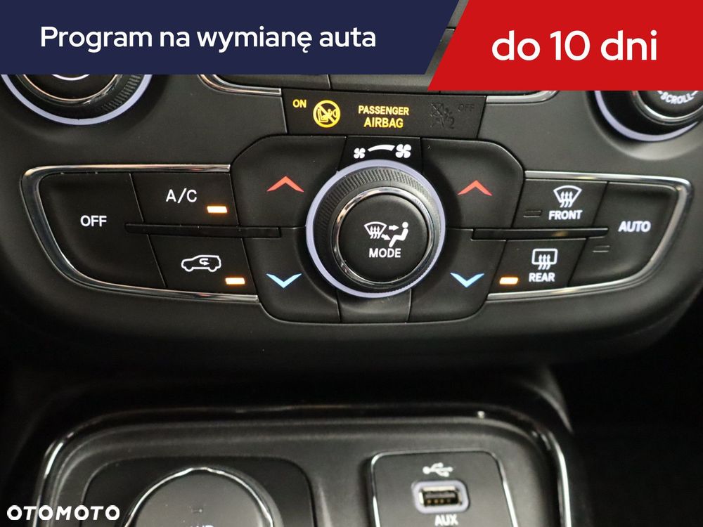 Jeep Compass - 22