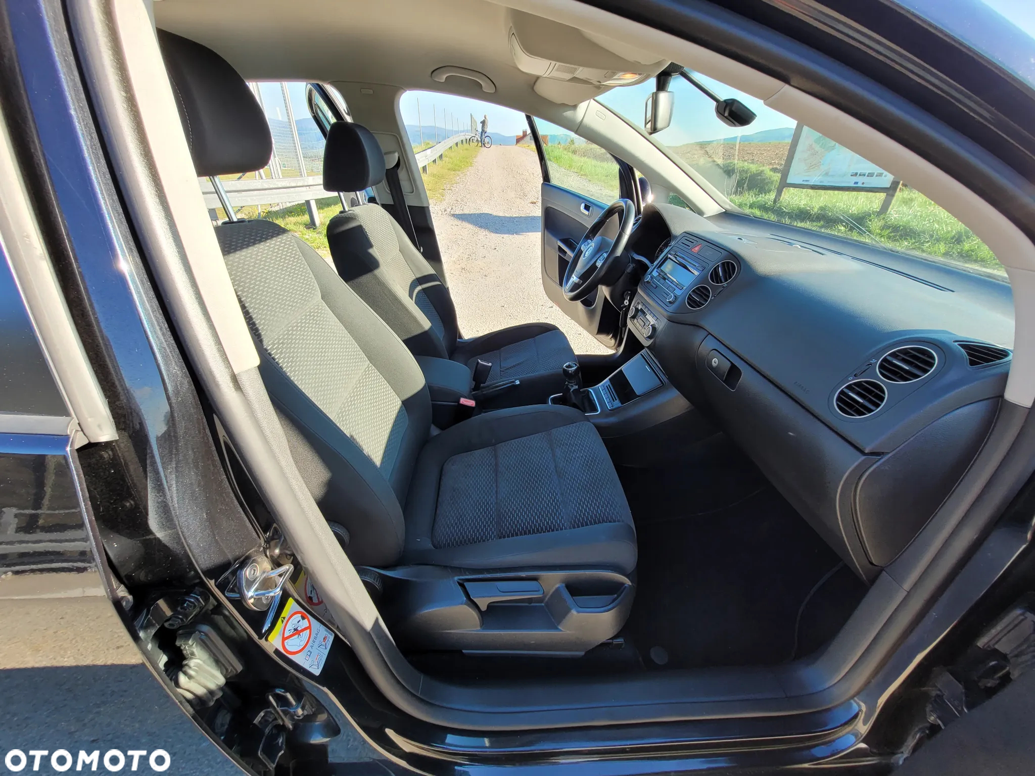 Volkswagen Golf Plus 1.6 TDI BlueMot Comfortline - 20