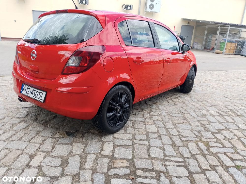 Opel Corsa 1.4 16V Color Edition - 8