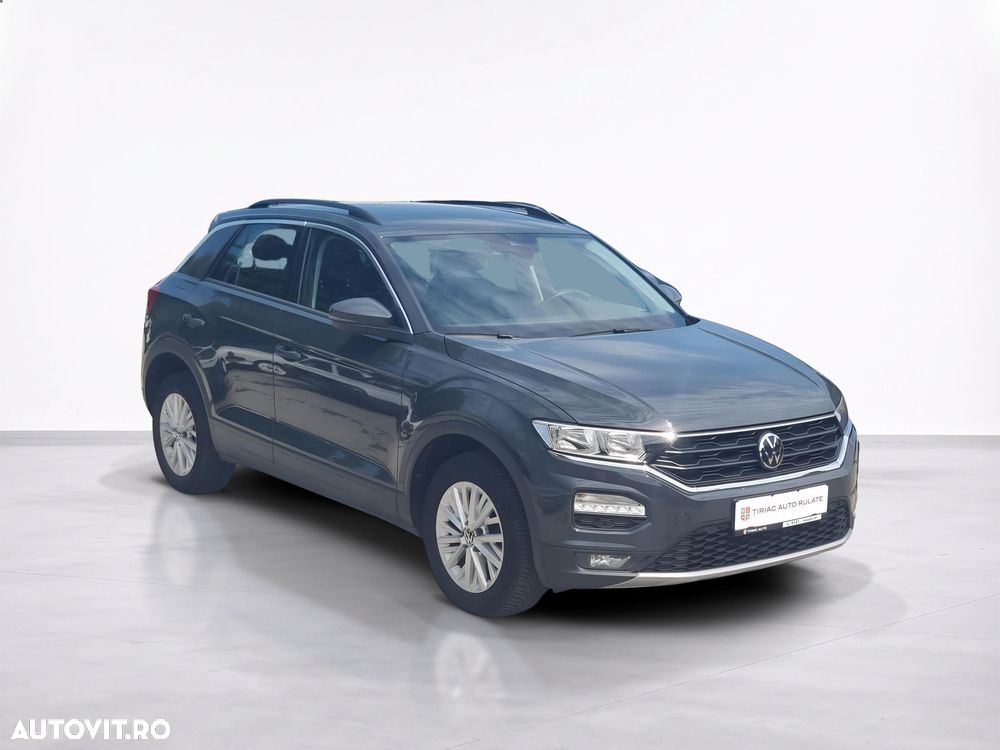 Volkswagen T-Roc - 8