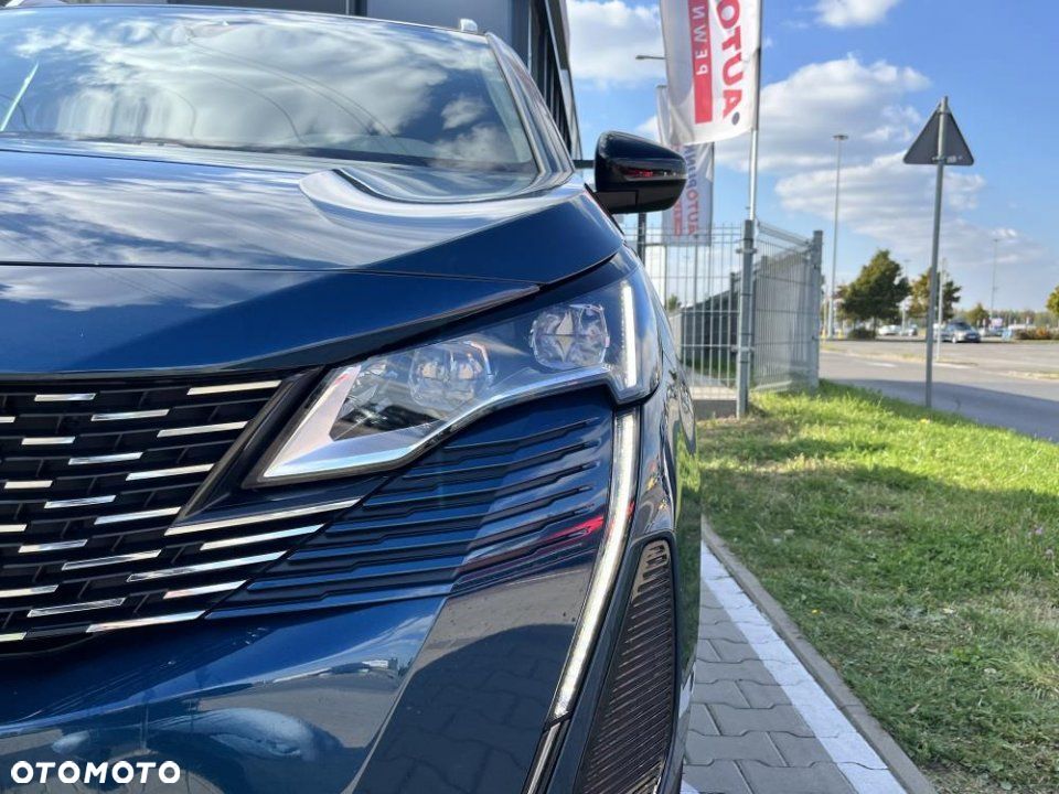 Peugeot 5008 - 8