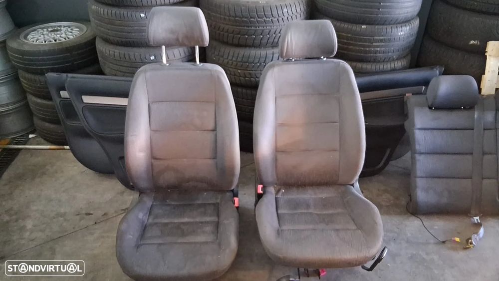 Portas Audi A4 Avant 1.9 tdi 110cv de 1998 - 7